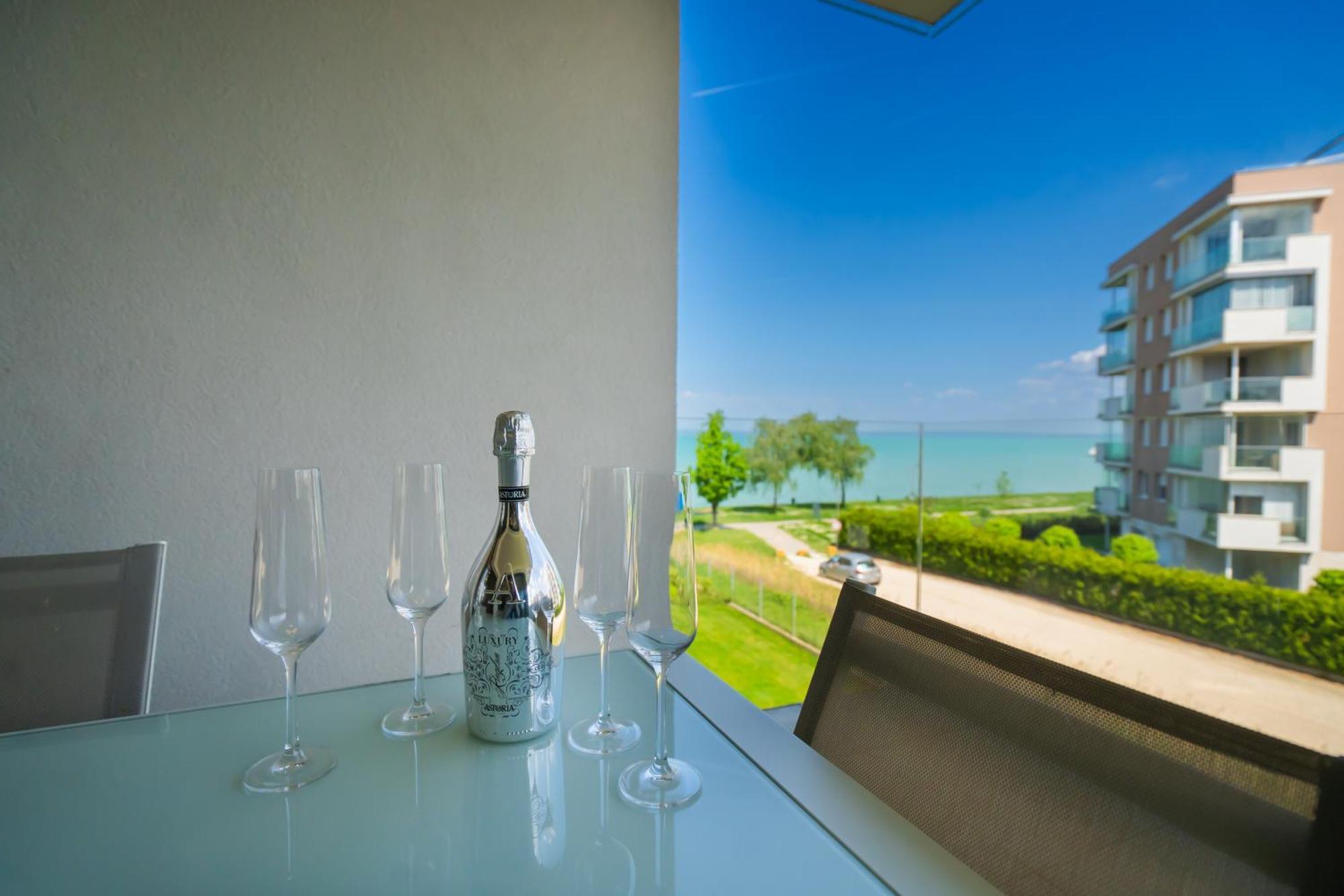 Myflat Casa Galerius Apartment Siófok Kültér fotó